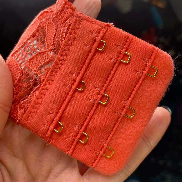 Urban Outfitters Women’s Pink and Red Corset - Picture 7 of 8